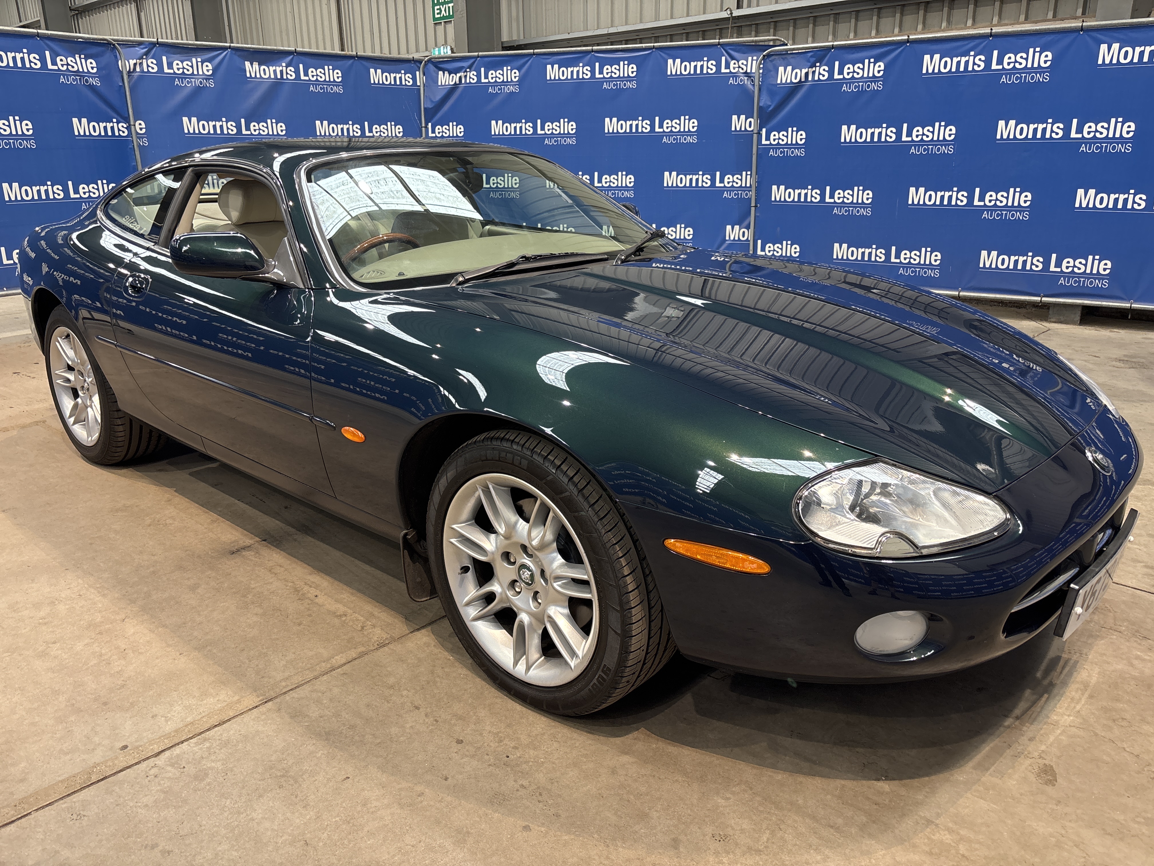 Jaguar XK8 Coupe
